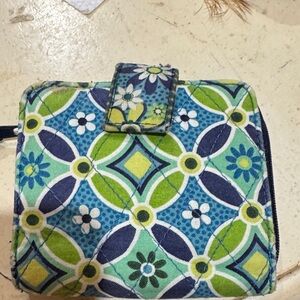 Vera Bradley Blue and Green Daisy Daisy Floral Wallet